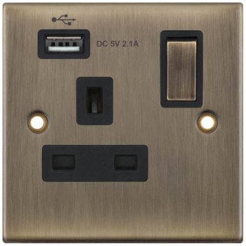 Selectric 5M Antique Brass 1 Gang 13A Switched Socket with USB Outlet and Black Insert