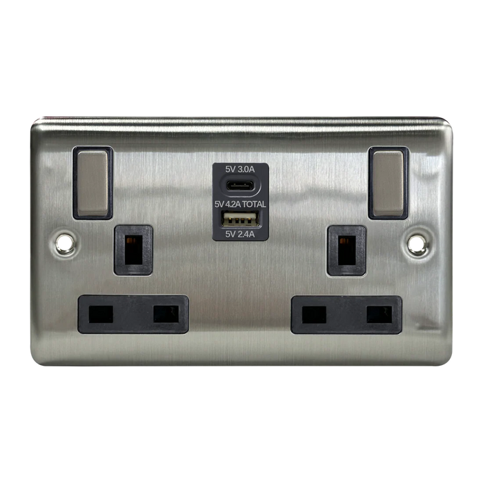 Caradok 2G 13A Switched Socket USB A + C Brushed Chrome Grey Insert
