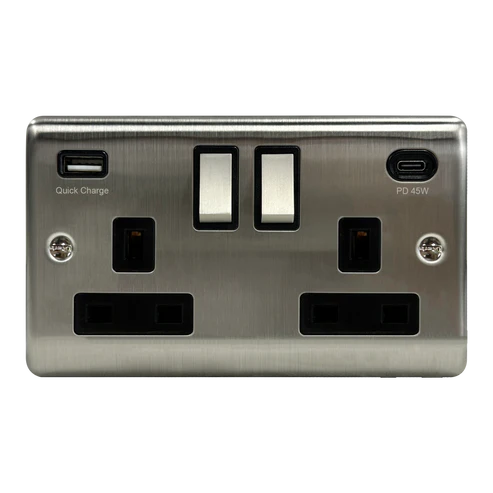 Caradok 2G 13A Switched Socket USB A + C 45W Quick Charge Brushed Chrome Black Insert