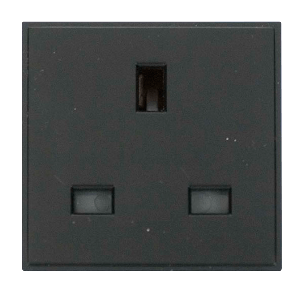 Scolmore MM010BK 13A UK Socket Outlet - Black