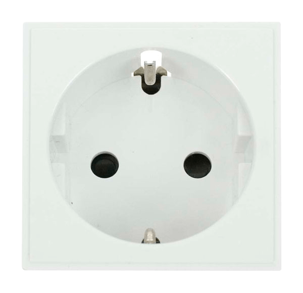 Scolmore MM020WH 16A European Schuko Socket Outlet - Polar White
