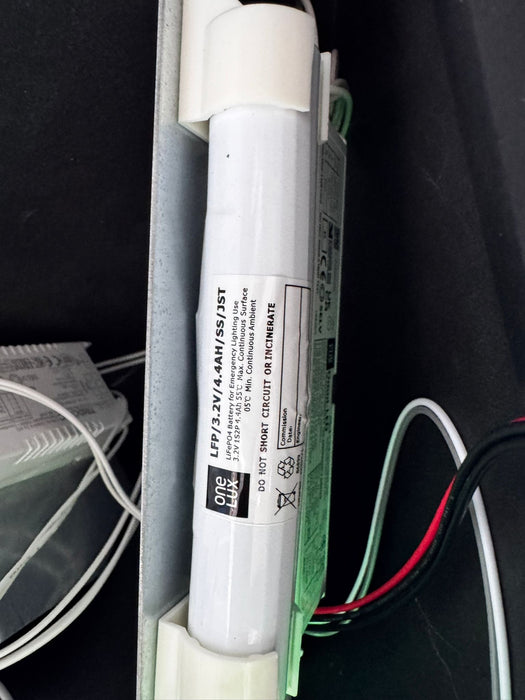 OneLux  LFP/3.2V/4.4AH/SS/JST