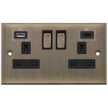 Selectric 5M Antique Brass 2 Gang 13A Switched Socket with USB C and A Outlets - Black Insert