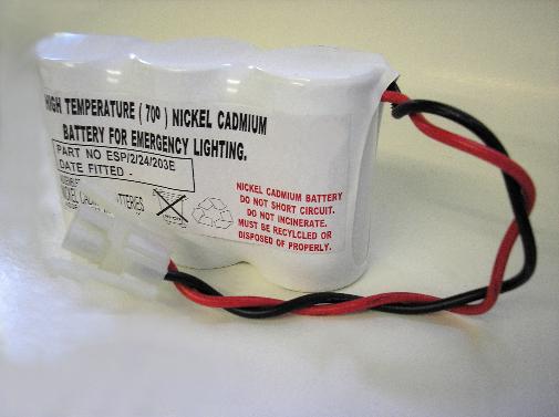 Similar to a Mackwell  B215 3.6V Side by  Side Ni-cd with Amp Connector  D Size