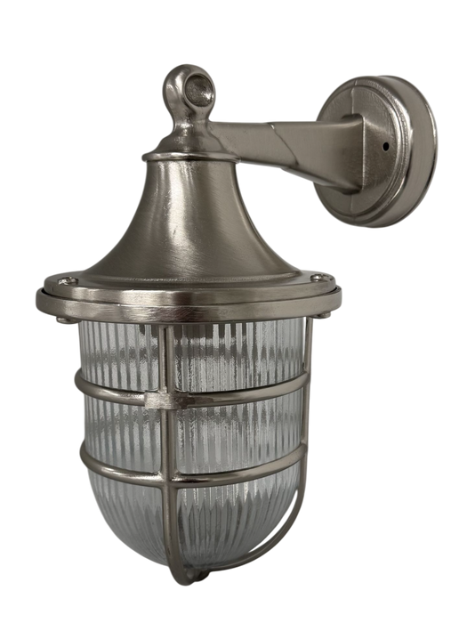 09133 Navigator Large Wall Lantern - Satin Nickel
