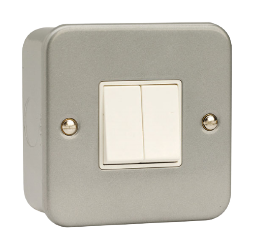 Scolmore CL012B - 10AX 2 Gang 2 Way Plate Switch (No Knockouts) Essentials Scolmore - Sparks Warehouse