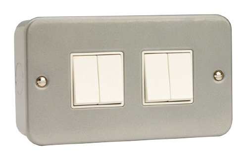 Scolmore CL019 - 10AX 4 Gang 2 Way Plate Switch Essentials Scolmore - Sparks Warehouse