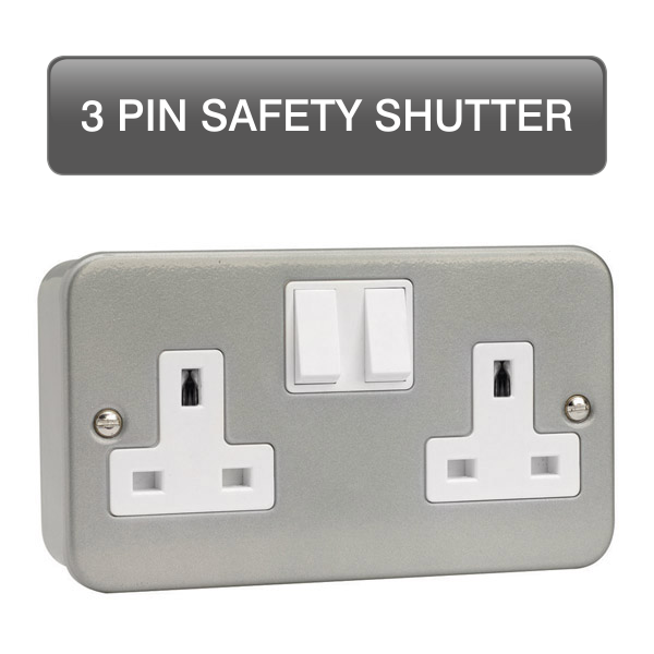 Scolmore CL1036B Essentials Metal Clad 250v 2g 13a Dp I/b Sw Skt Twin Earth  Scolmore - Sparks Warehouse