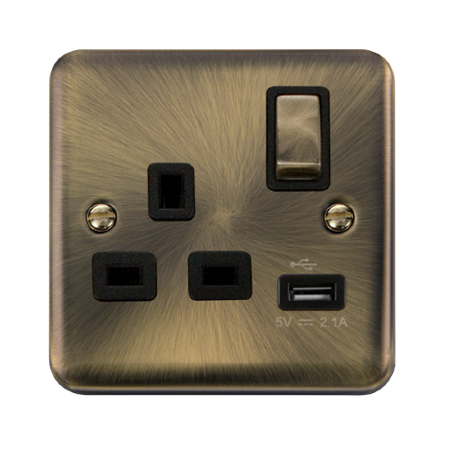 Scolmore DPAB571UBK - 13A Ingot 1 Gang Switched Socket With 2.1A USB Outlet - Black Deco Plus Scolmore - Sparks Warehouse