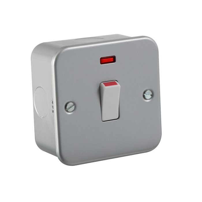 Knightsbridge M8341N Metal Clad 1G 20A DP Switch With Neon Metal Clad Knightsbridge - Sparks Warehouse